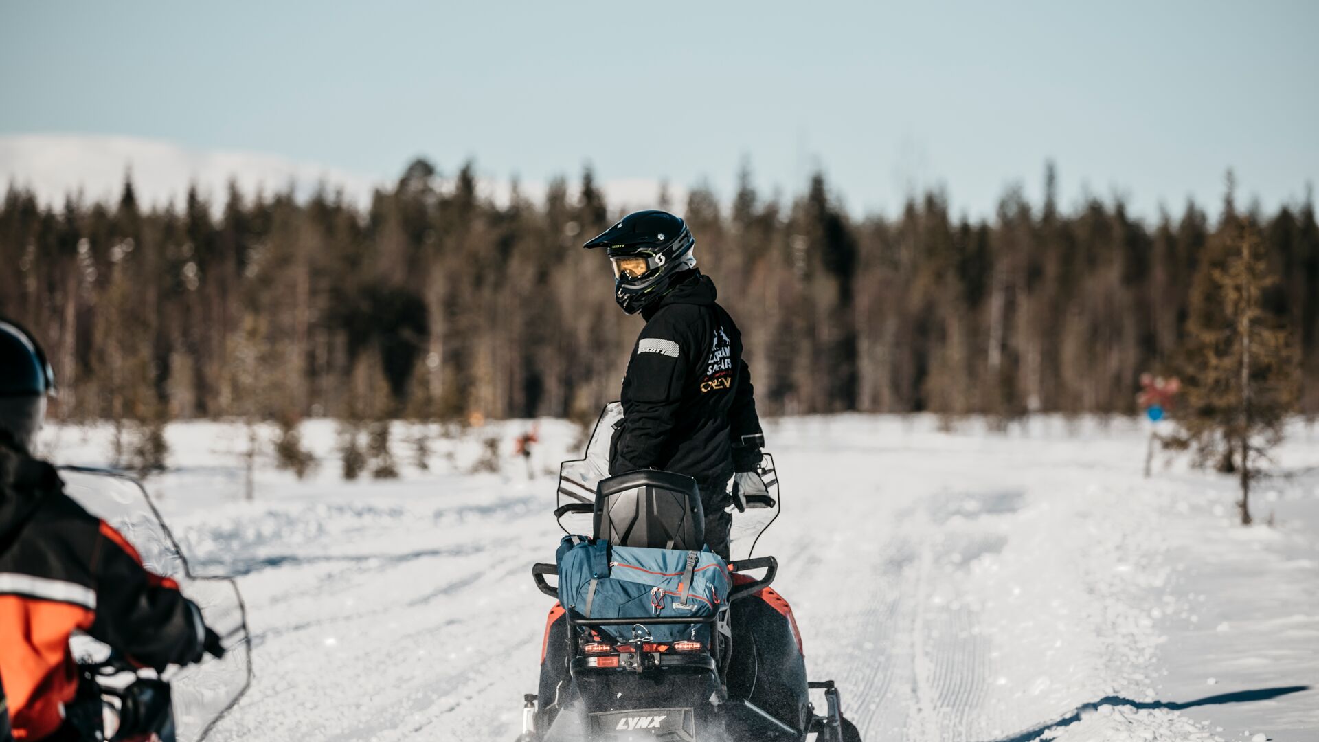 Snowmobiling in Lapland ©Lapland Hotels